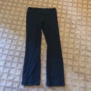 Black Cropped Straight Leg Lululemon legging